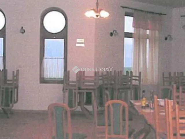 Eladó kereskedelmi és ipari ingatlan Füzérradvány 905 nm