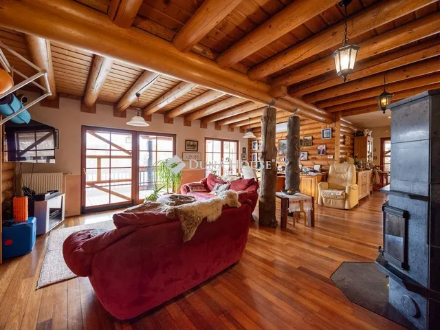 Eladó ház Nőtincs 3000 nm