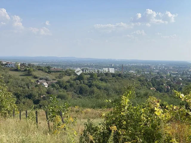 Eladó telek Vác, Akó utca 1435 nm