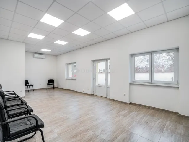 Eladó ház Dunabogdány, Kossuth Lajos út 268 nm