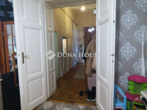 Eladó lakás Budapest VI. kerület 55 nm
