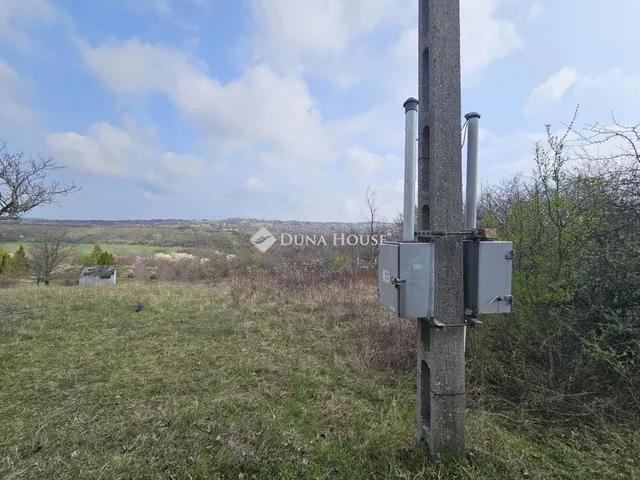 Eladó telek Lovasberény 1736 nm