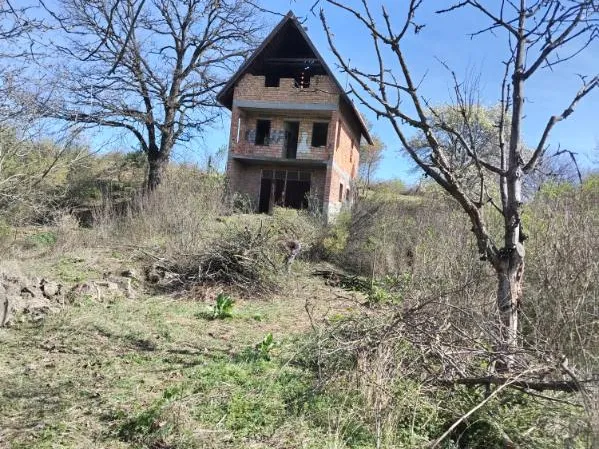 Eladó mezőgazdasági ingatlan Gyöngyös 120 nm