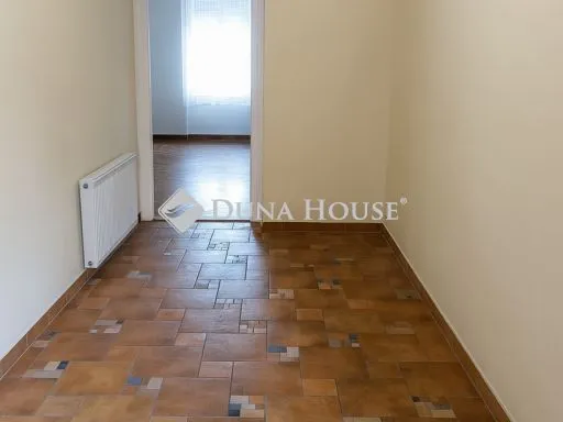 Eladó lakás Budapest VIII. kerület, Kerepesi út 75 nm