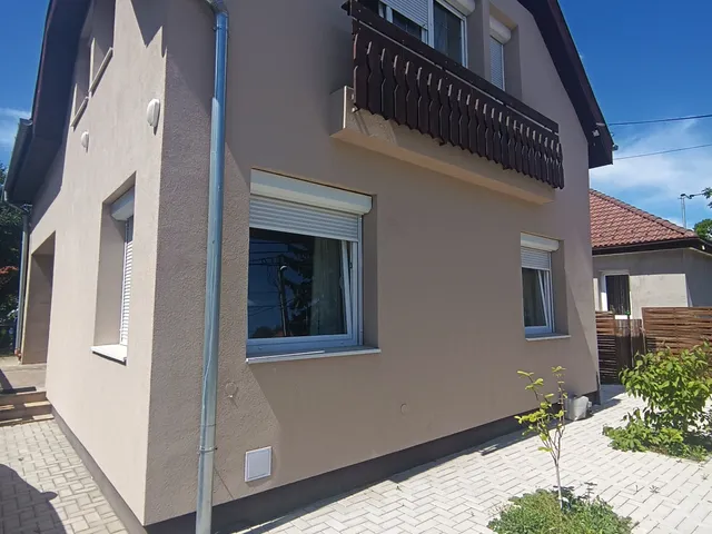 Eladó ház Budapest XVI. kerület 182 nm