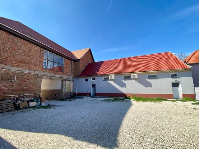 Eladó ház Pilisszántó 310 nm