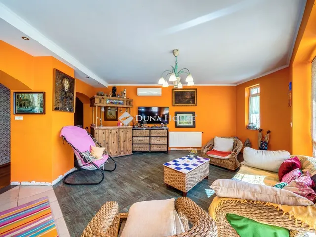 Eladó lakás Budapest III. kerület 98 nm