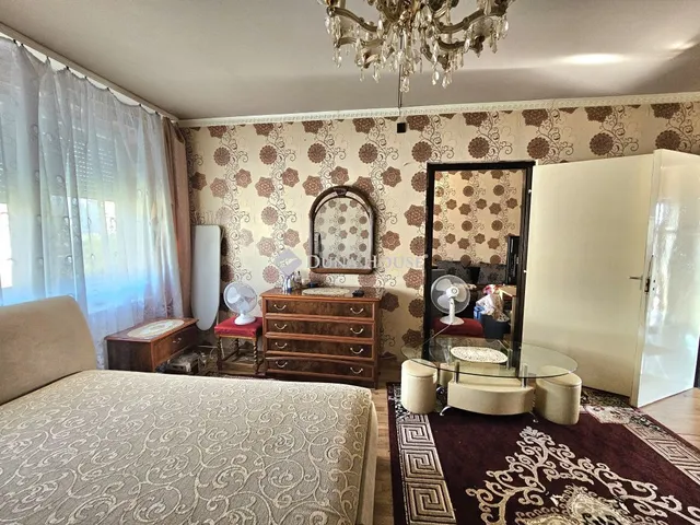 Eladó lakás Budapest VIII. kerület, Szigony utca 50 nm