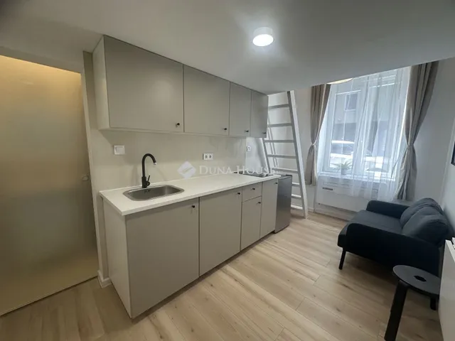 Eladó lakás Budapest VIII. kerület 27 nm