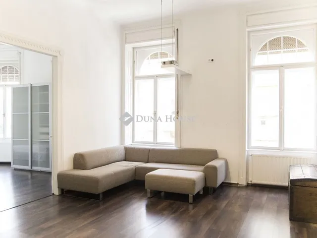 Eladó lakás Budapest XIII. kerület, Balzac utca 105 nm