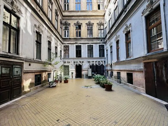 Eladó lakás Budapest VII. kerület 30 nm