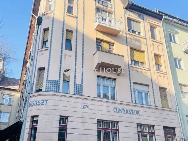 Eladó lakás Budapest II. kerület 409 nm