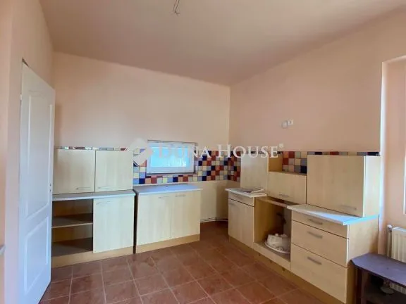 Eladó ház Érd, Márta utca 109 nm