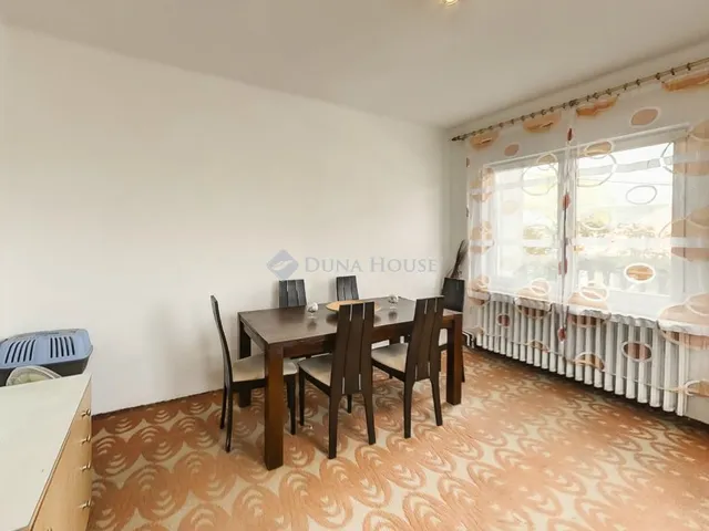 Eladó lakás Fót, Áchim András utca 113 nm