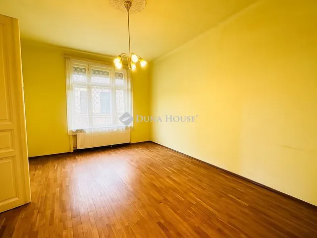 Eladó lakás Budapest VIII. kerület 97 nm