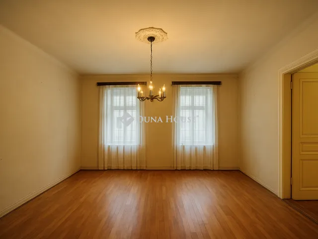 Eladó lakás Budapest VIII. kerület, Bródy Sándor utca 97 nm