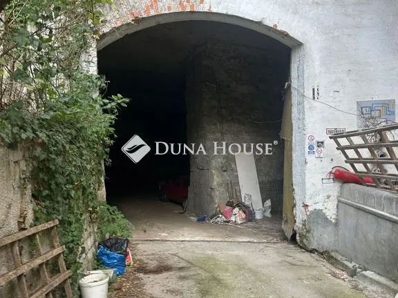 Eladó telek Törökbálint 45028 nm