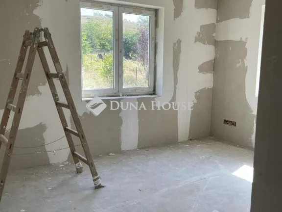 Eladó ház Diósd, Szabadság út 120 nm