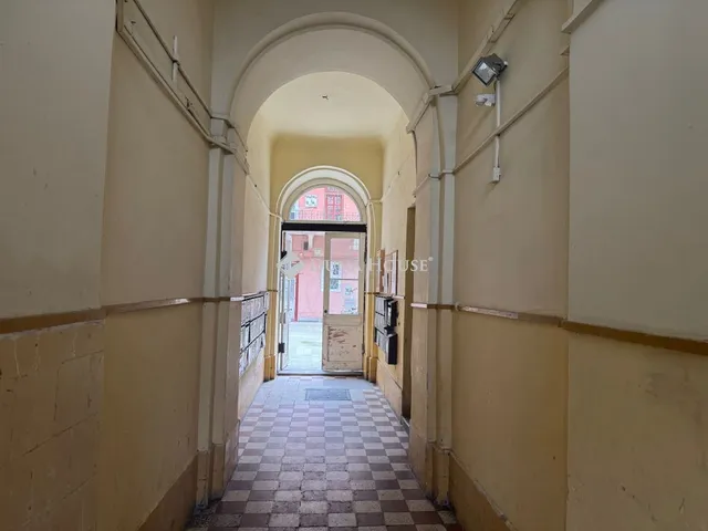 Eladó lakás Budapest XIV. kerület, Ajtósi Dürer sor 46 nm