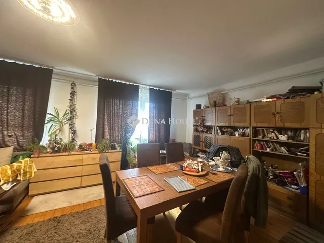 Eladó ház Érd 180 nm