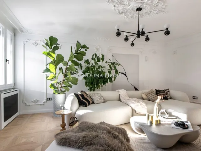 Eladó lakás Budapest V. kerület 167 nm