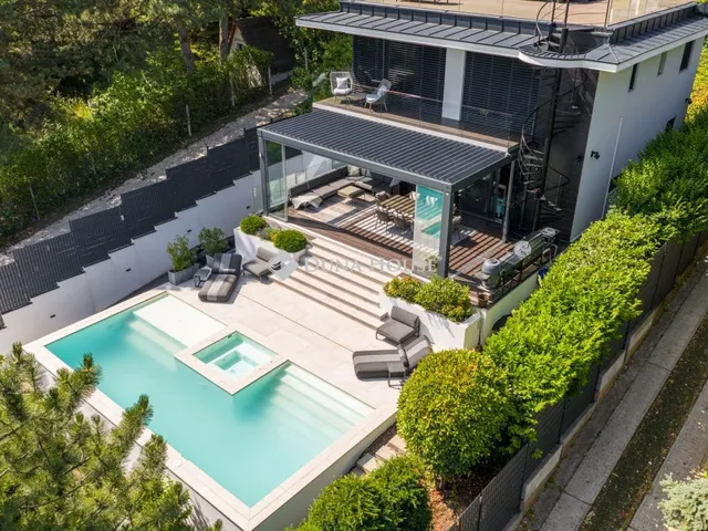 Eladó ház Budapest III. kerület 340 nm