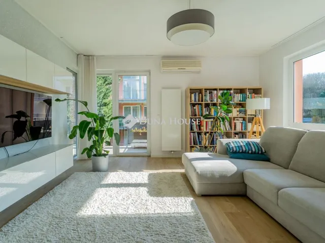 Eladó lakás Budapest II. kerület 104 nm