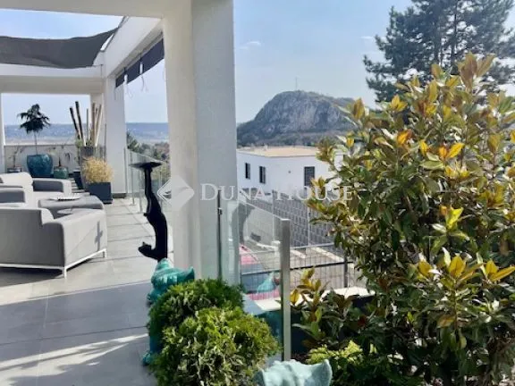 Eladó ház Budaörs 181 nm