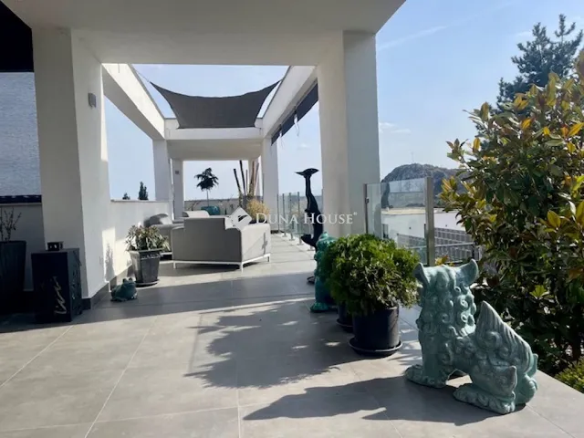 Eladó ház Budaörs 181 nm