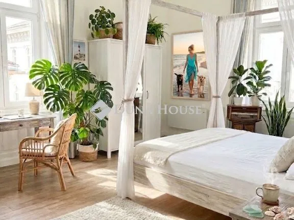 Eladó lakás Budapest V. kerület 99 nm