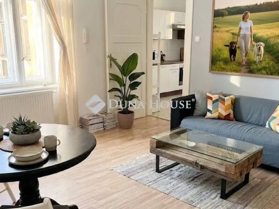 Eladó lakás Budapest VI. kerület 57 nm