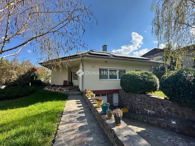 Eladó ház Törökbálint 235 nm