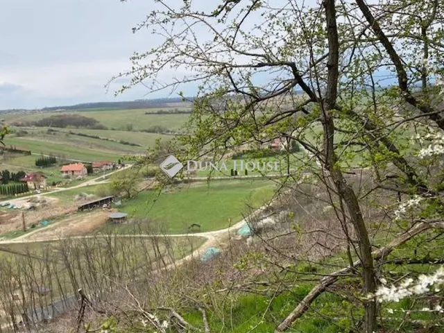 Eladó telek Nőtincs 23005 nm