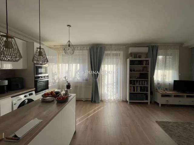 Eladó lakás Százhalombatta 57 nm