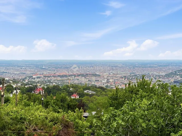 Eladó ház Budapest XII. kerület 288 nm