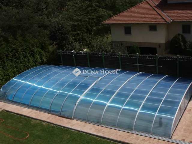 Eladó ház Érd 200 nm