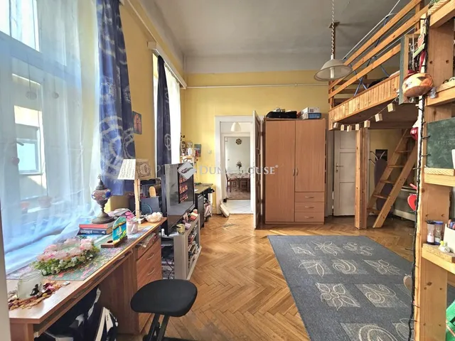Eladó lakás Budapest VI. kerület 51 nm