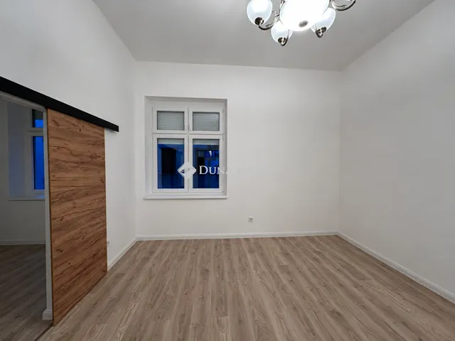 Eladó lakás Budapest VI. kerület 60 nm