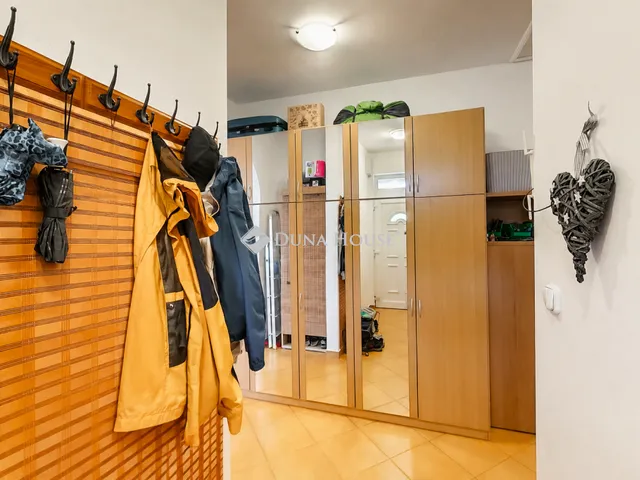 Eladó ház Herceghalom, Dombhát utca 105 nm