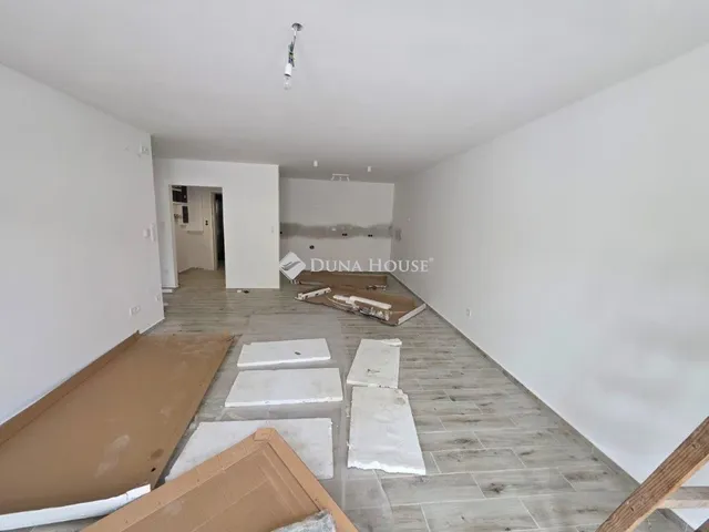 Eladó lakás Érd 84 nm