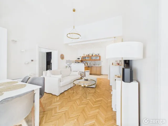 Eladó lakás Budapest VII. kerület, Akácfa utca 80 nm