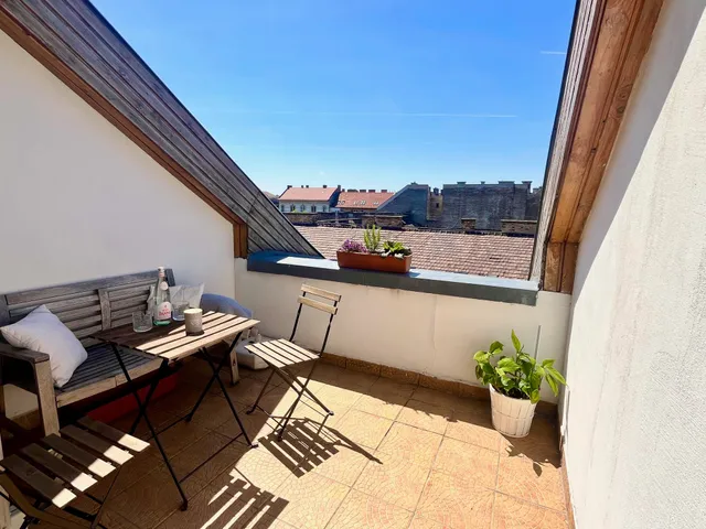 Eladó lakás Budapest VI. kerület 44 nm