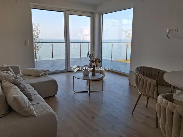 Eladó lakás Siófok 153 nm