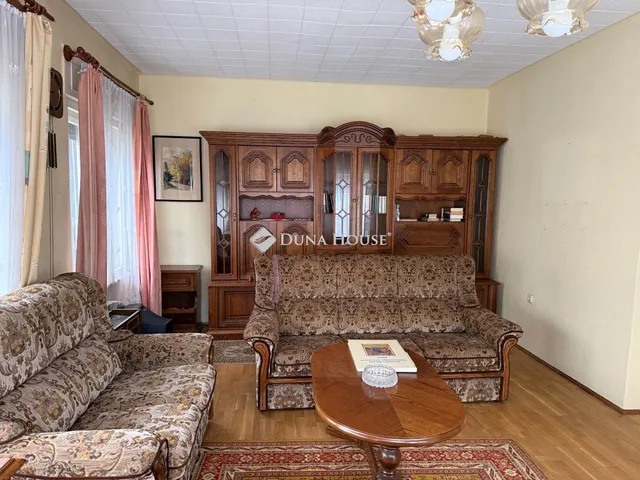 Eladó ház Siófok 249 nm