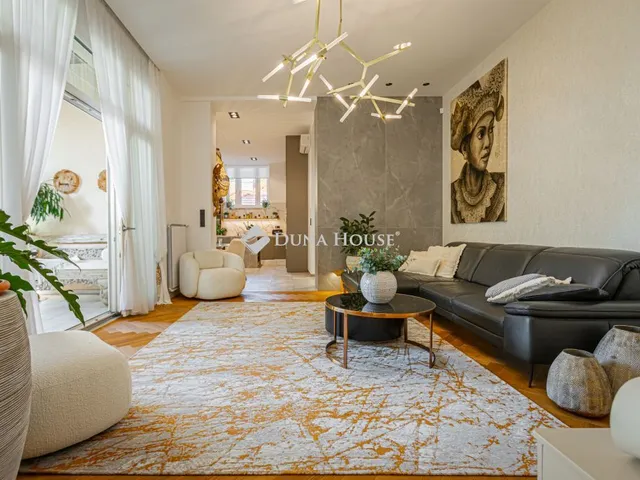 Eladó lakás Budapest II. kerület 100 nm