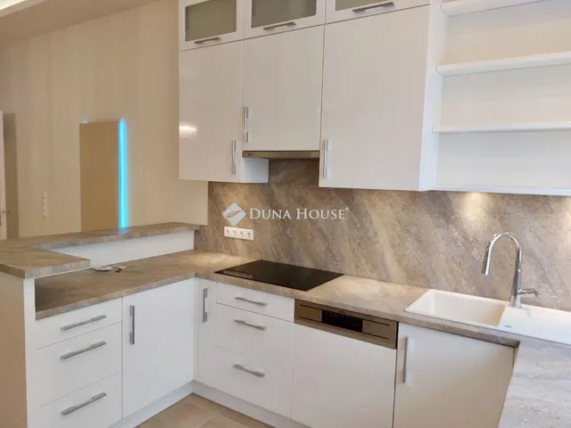 Kiadó lakás Budapest XIII. kerület, Pozsonyi út 104 nm