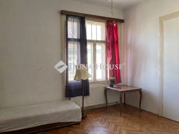 Eladó lakás Budapest VIII. kerület 73 nm