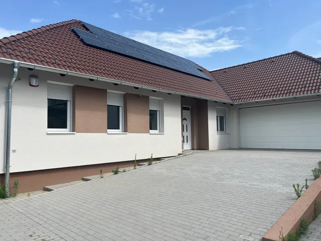 Eladó ház Fót 150 nm