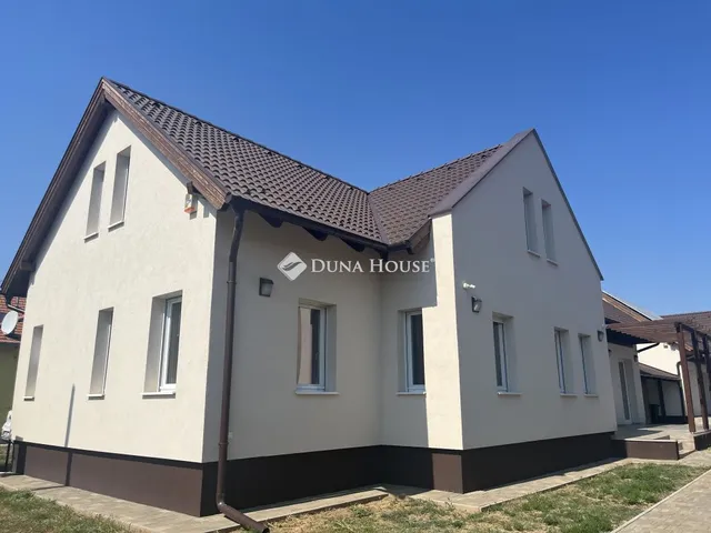 Eladó ház Kartal, Bocskay utca 110 nm