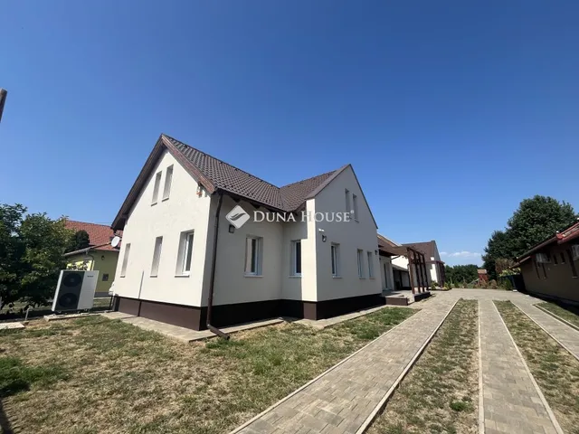 Eladó ház Kartal, Bocskay utca 110 nm